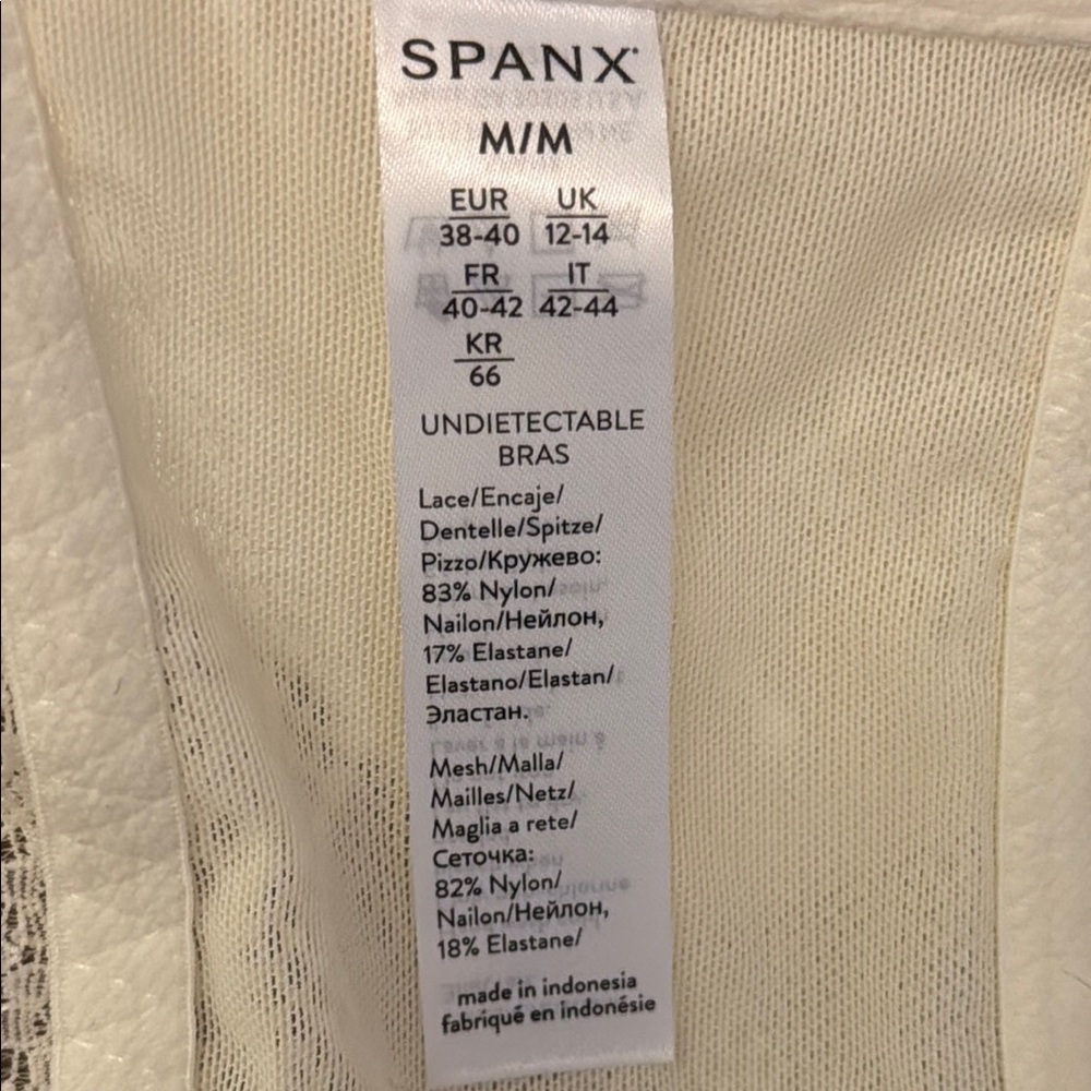 SPANX White Lace Front-Close Bralette - Picture 6 of 6